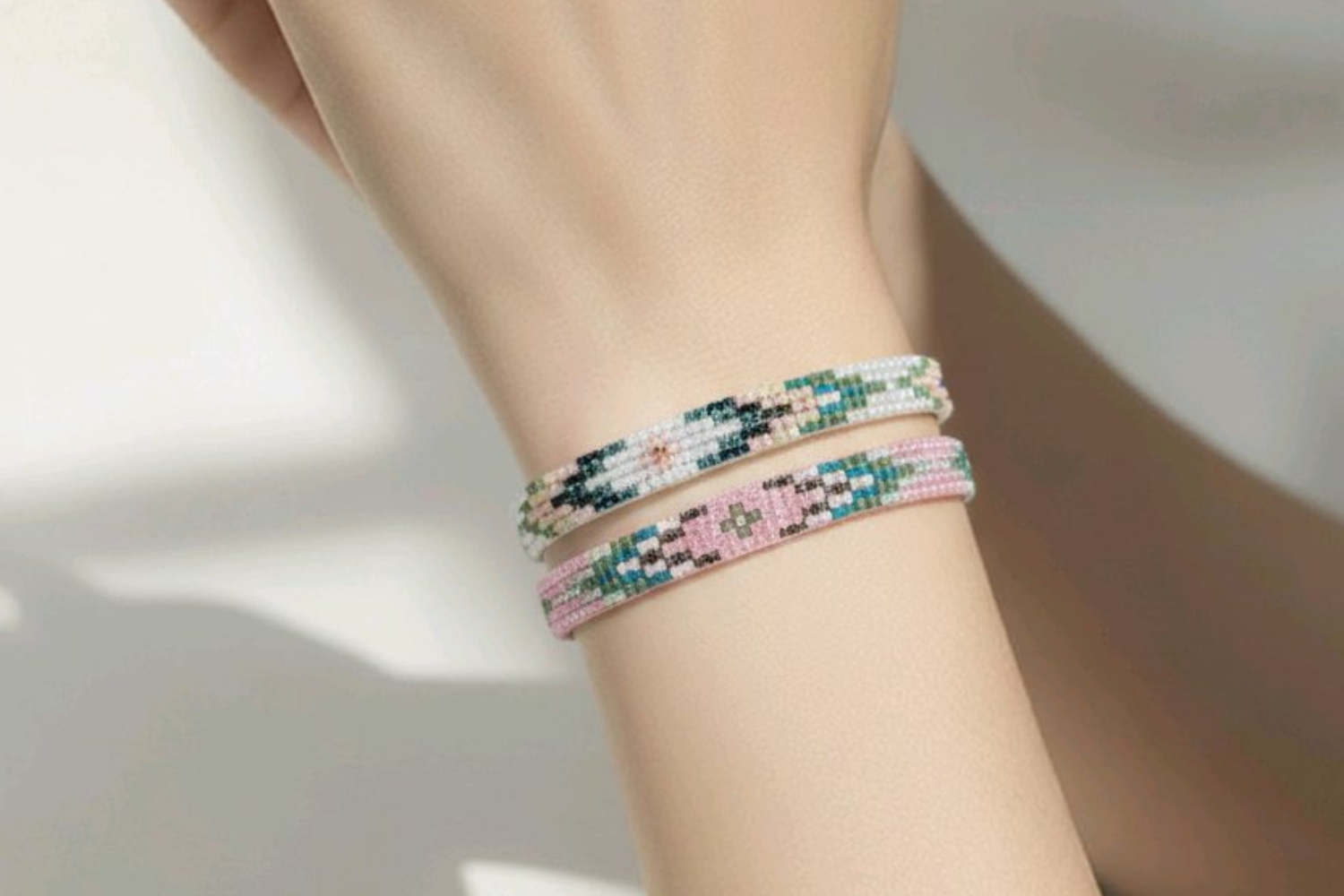 PACK PULSERAS 28